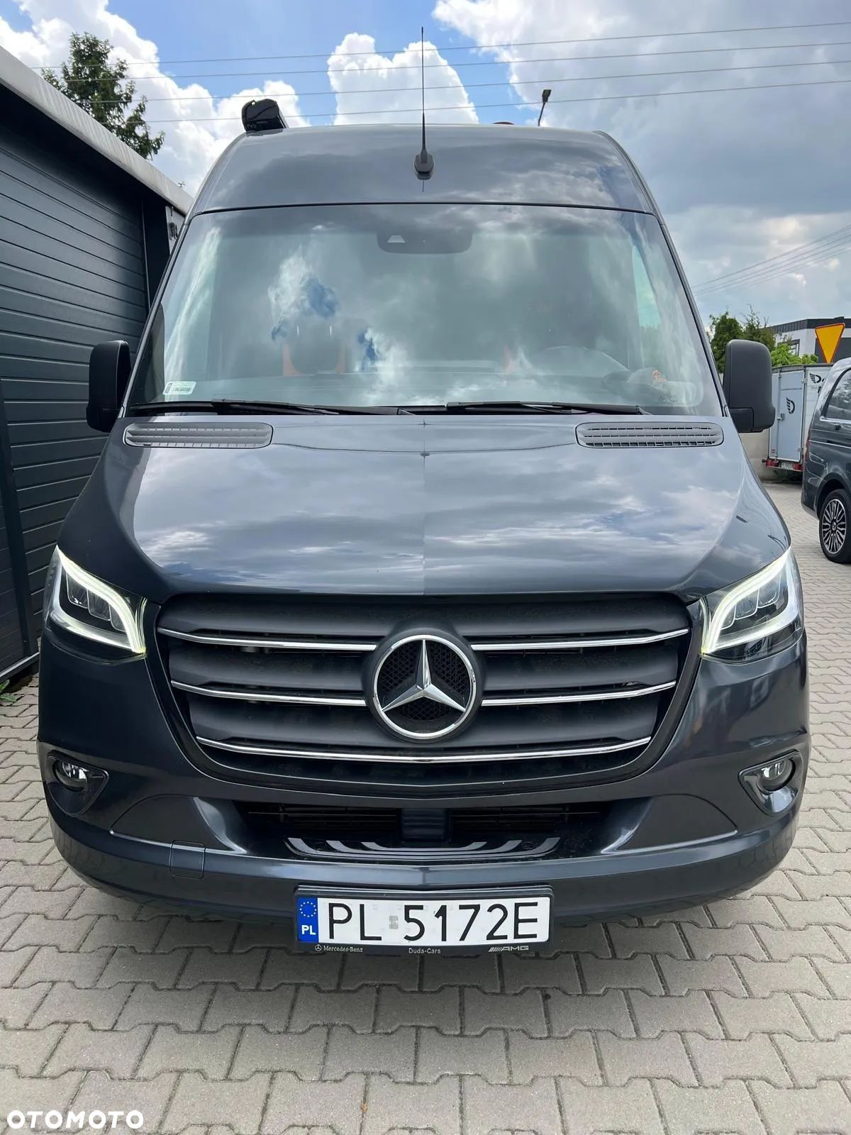 Mercedes-Benz Sprinter 319 CDI 907.235 - 1