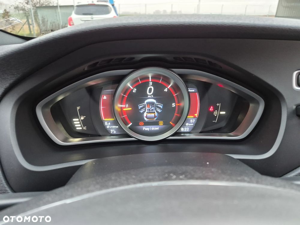 Volvo V40 D4 RDesign - 10