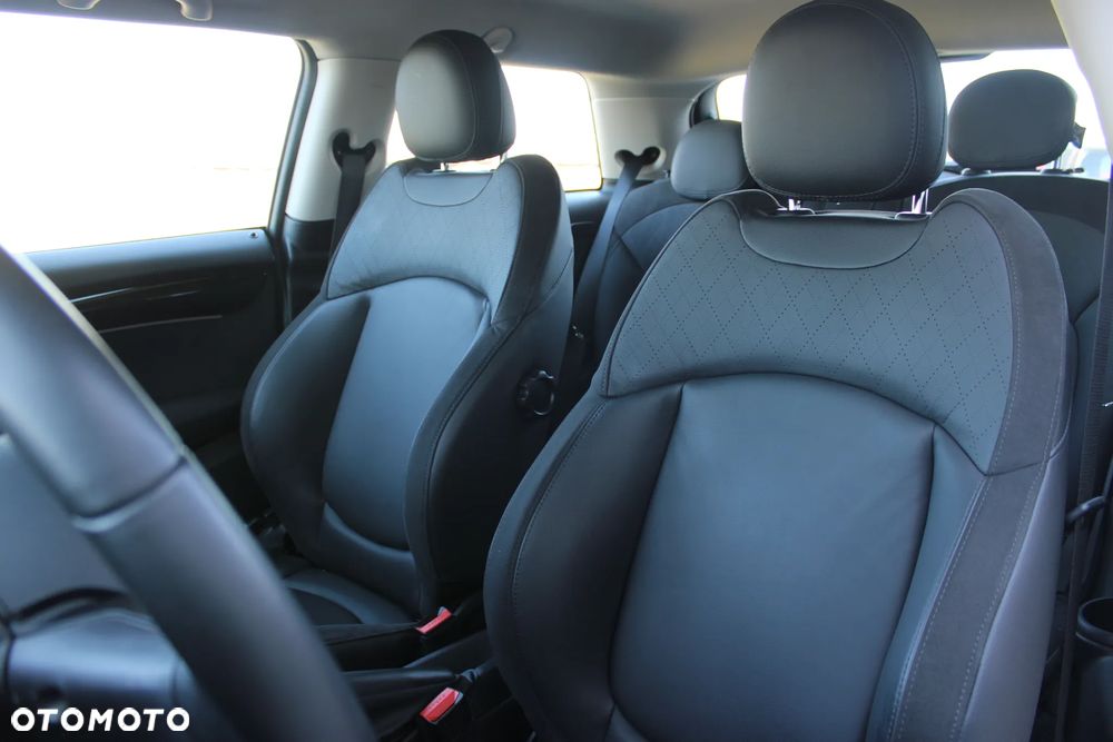 MINI Cooper Classic Trim - 21