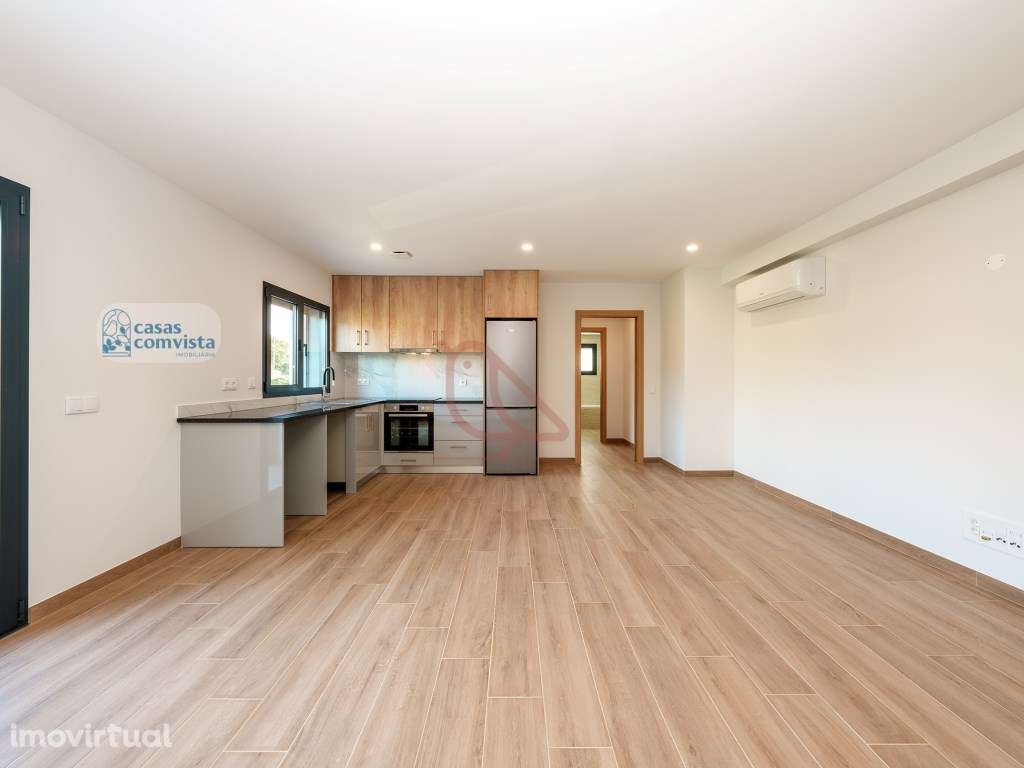Arrendamento | Apartamento T1 | Novo | Cozinha Semi-Equipada | Vale... - Grande imagem: 2/19
