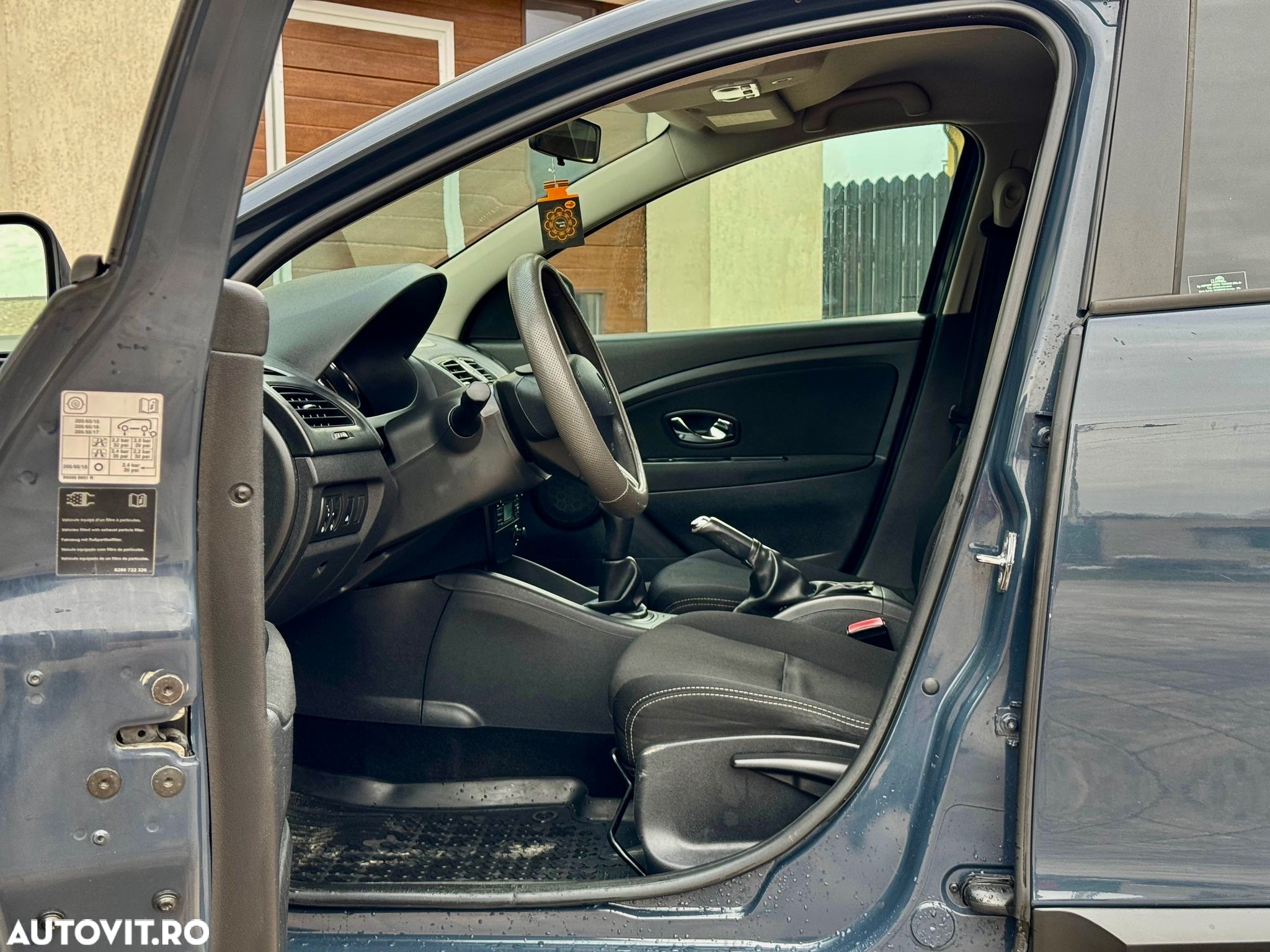 Renault Fluence 1.5dCi Dynamique - 17