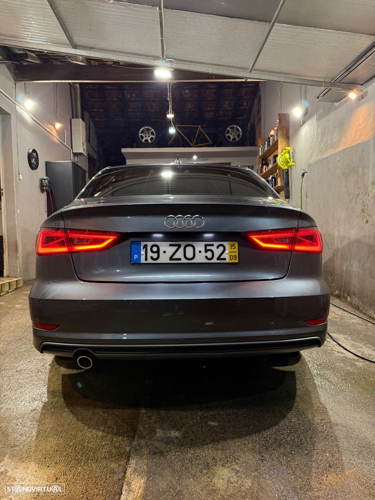 Audi A3 Limousine 1.6 TDI S-line S tronic - 11