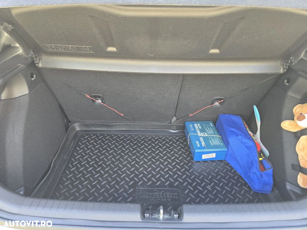 Hyundai i20 1.25 84CP M/T Comfort - 14