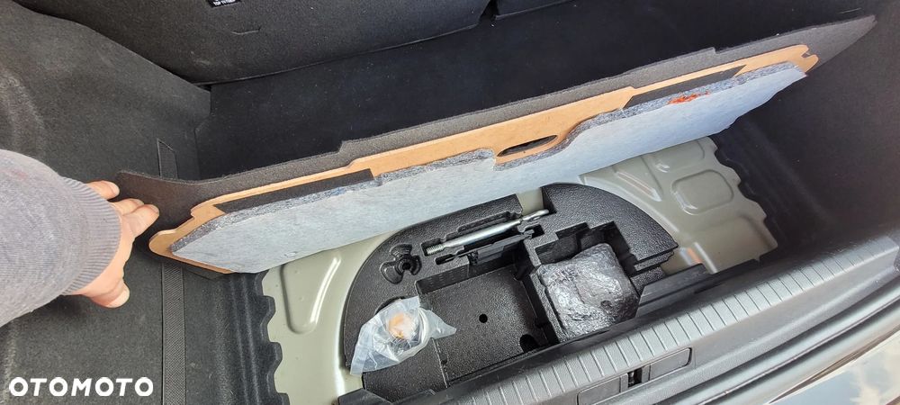 Peugeot 208 Elektromotor 136 GT Pack - 25