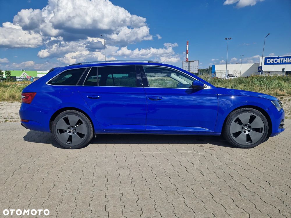 Skoda Superb 2.0 TDI Ambition DSG7 - 10