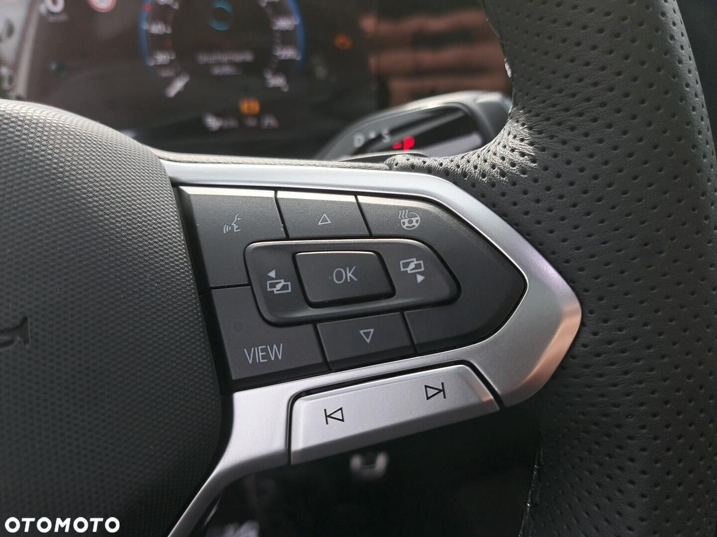 Volkswagen Tiguan - 29