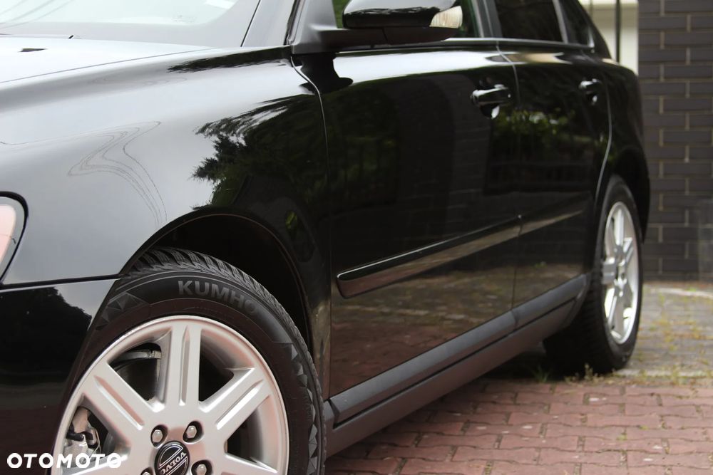 Volvo S40 2.0D Momentum - 10