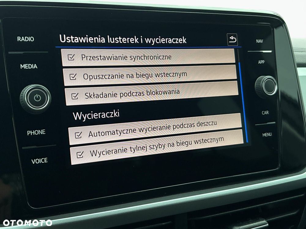 Volkswagen T-Roc 1.5 TSI Life DSG - 22