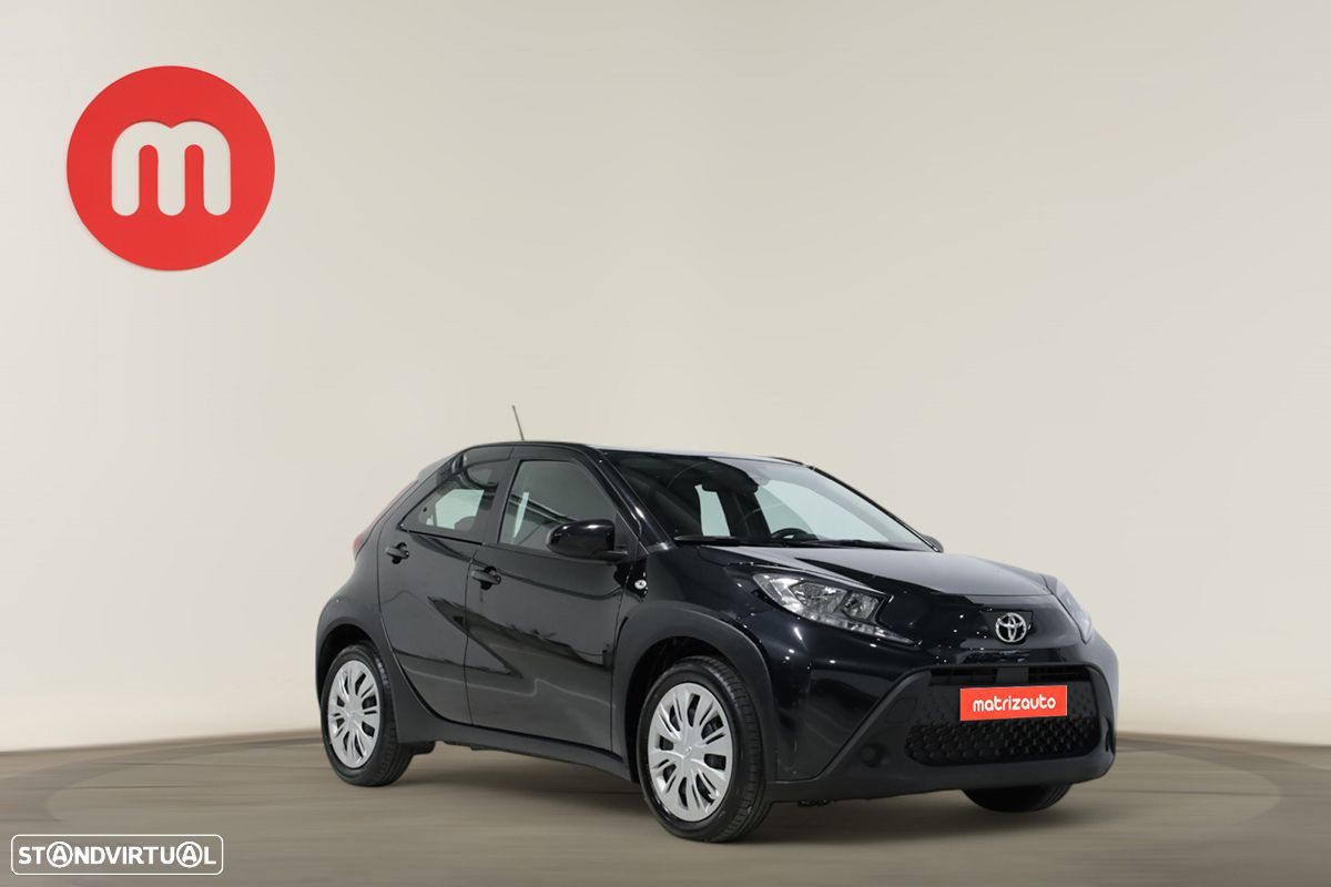 Toyota Aygo 1.0 X-Play - 1