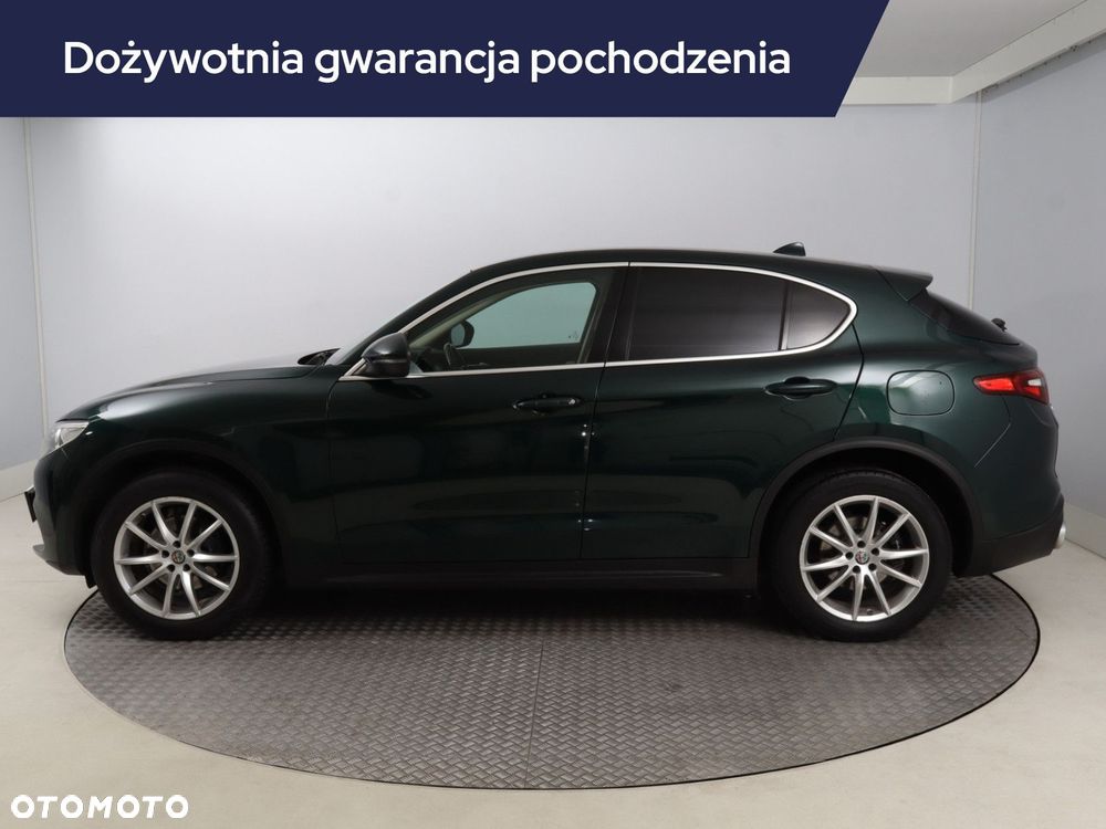 Alfa Romeo Stelvio - 4