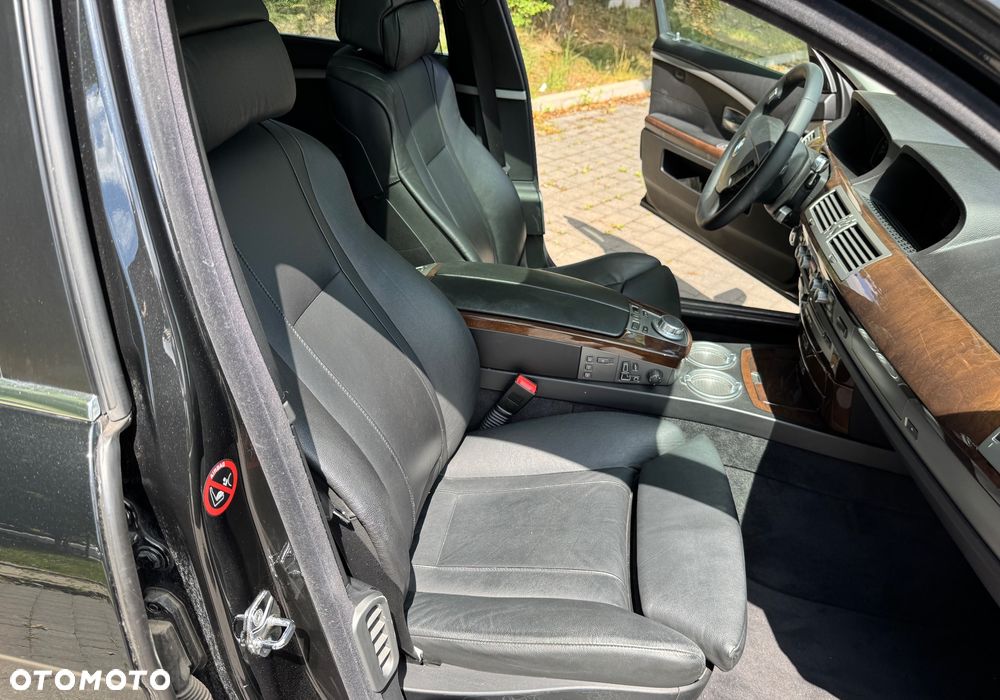 BMW Seria 7 730d - 16