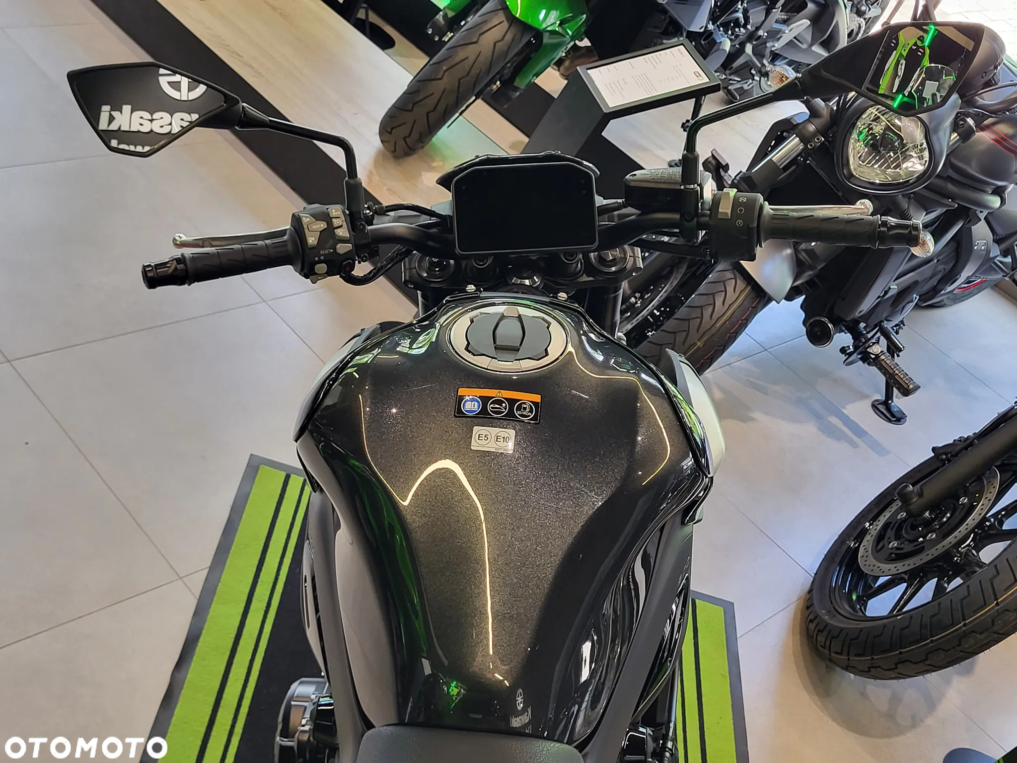 Kawasaki Z 900 - 11