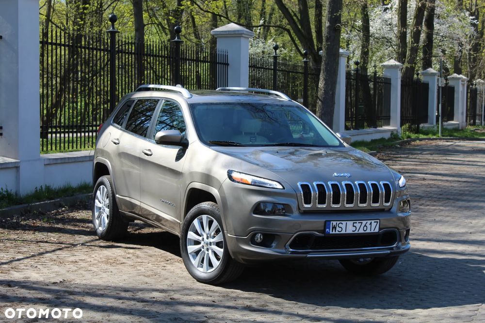 Jeep Cherokee - 1