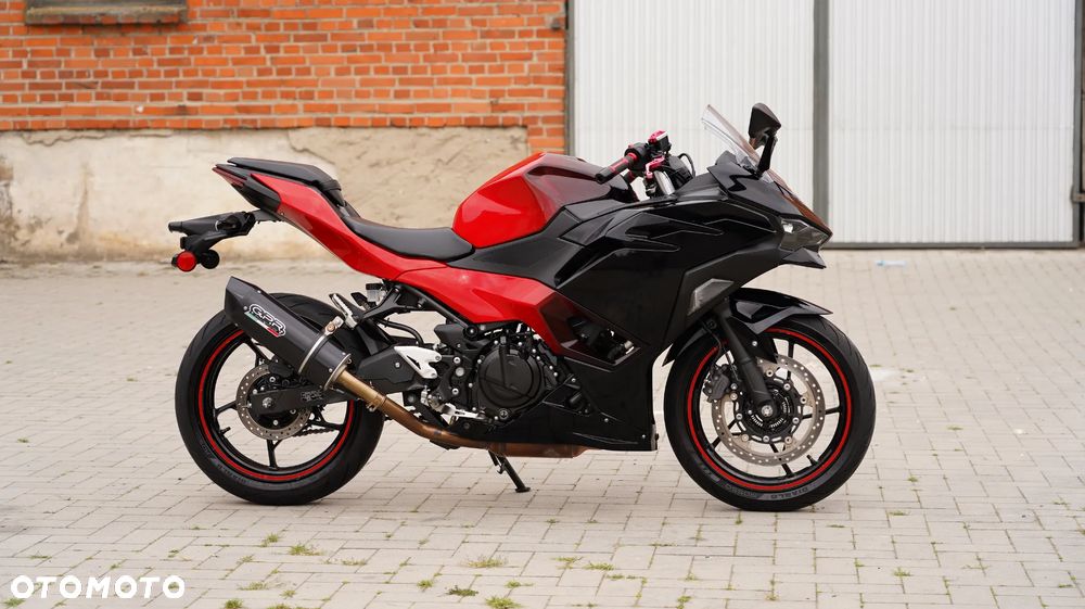 Kawasaki Ninja 500 - 4