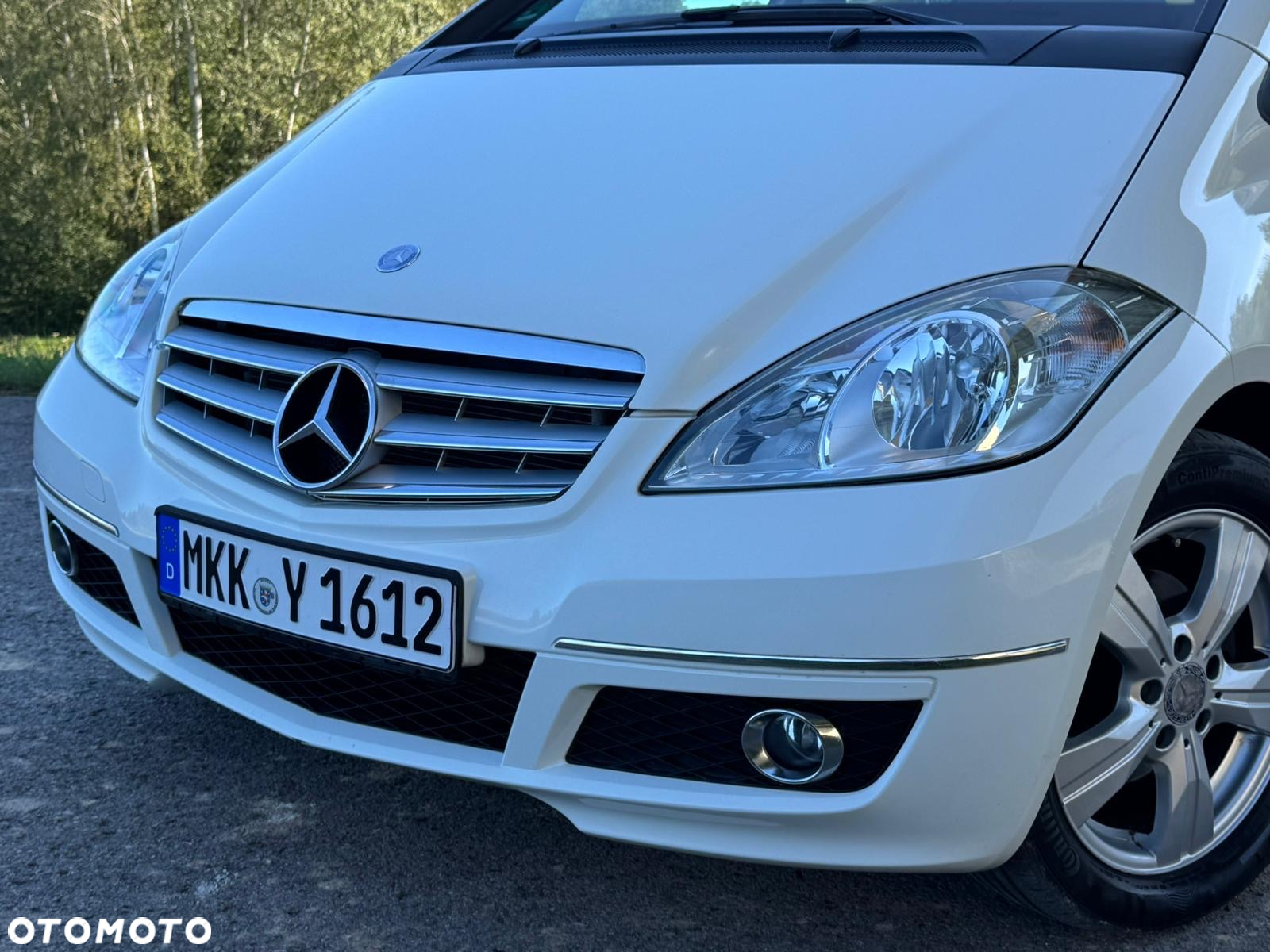 Mercedes-Benz Klasa A 160 BlueEFFICIENCY Special Edition - 3