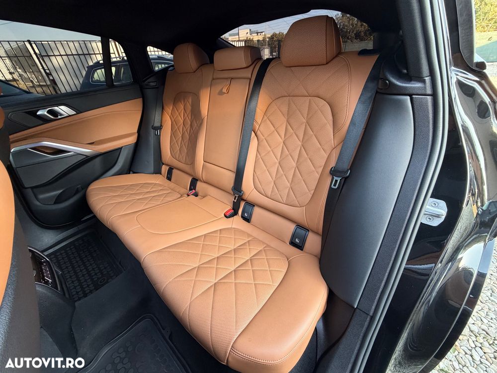 BMW X6 xDrive40d AT MHEV - 13
