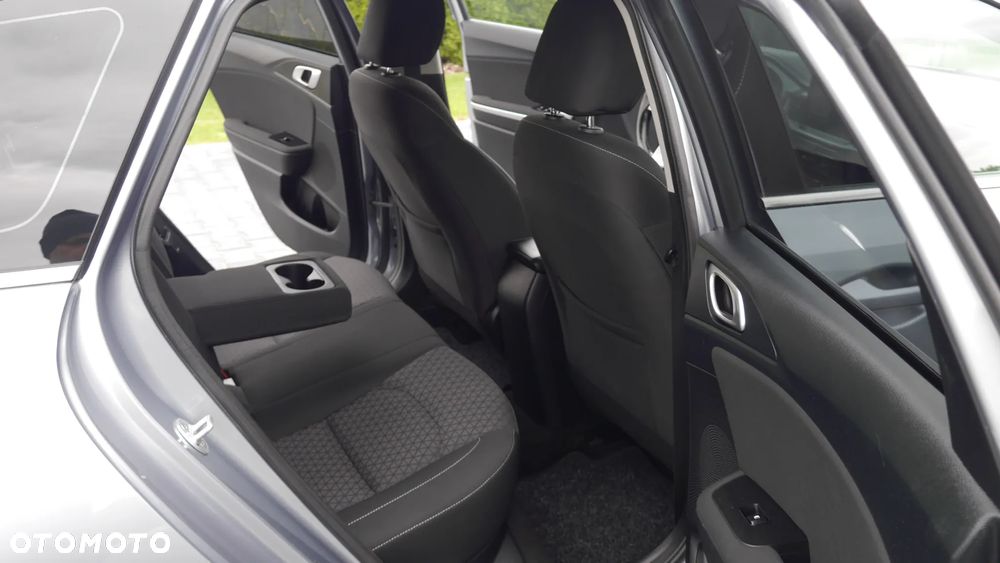 Kia Ceed 1.6 CRDi Platinum Edition - 27