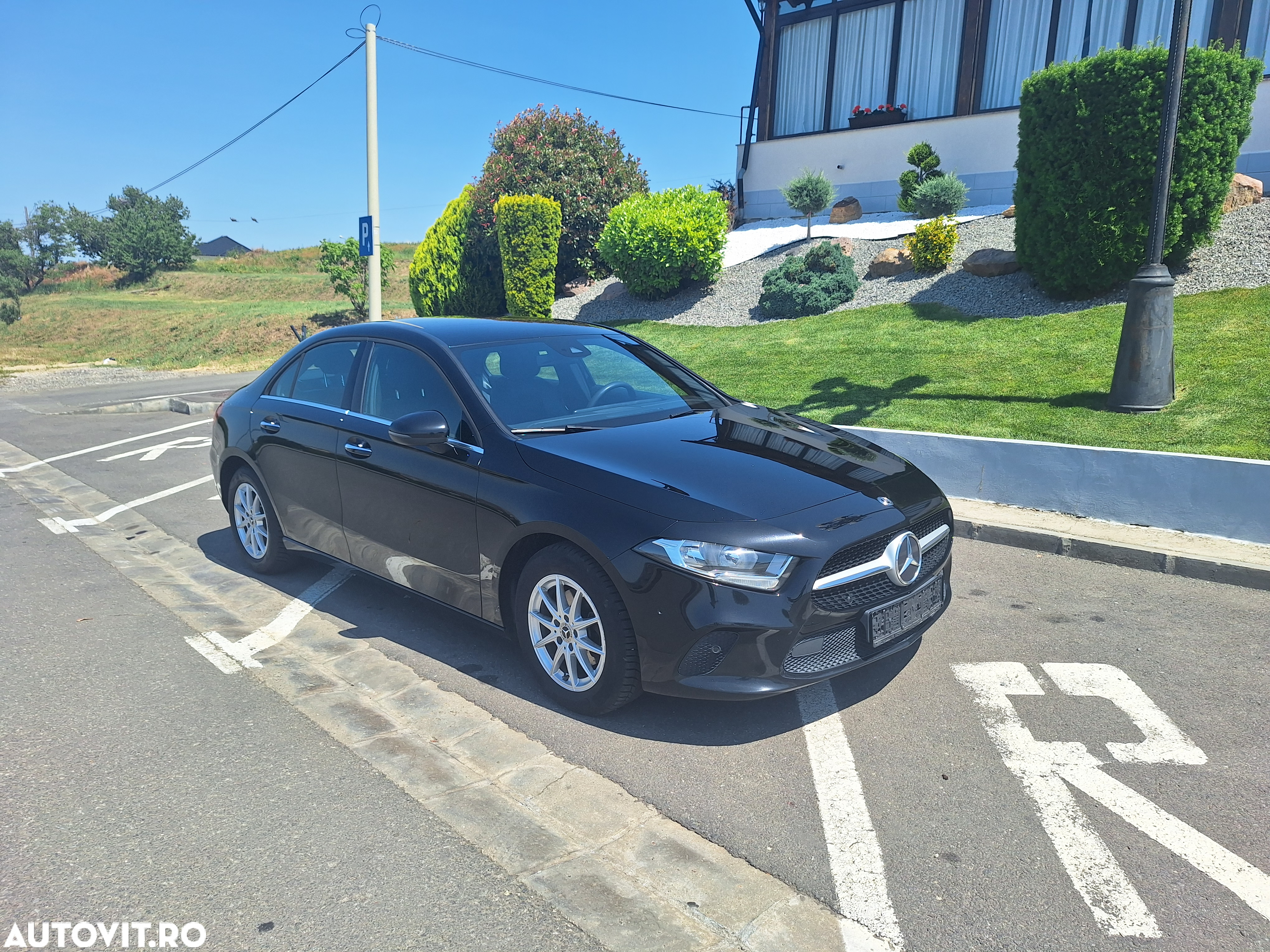 Mercedes-Benz A 180 d 7G-DCT Progressive - 2