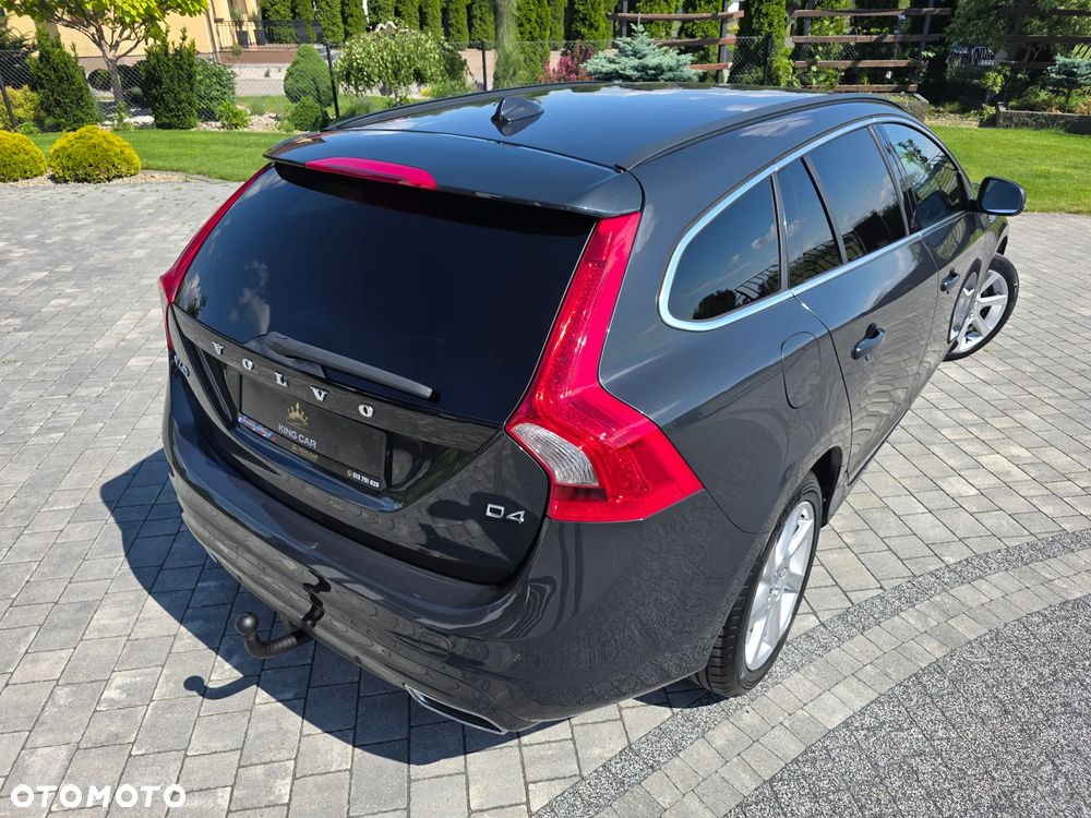 Volvo V60 D3 Geartronic Summum - 15