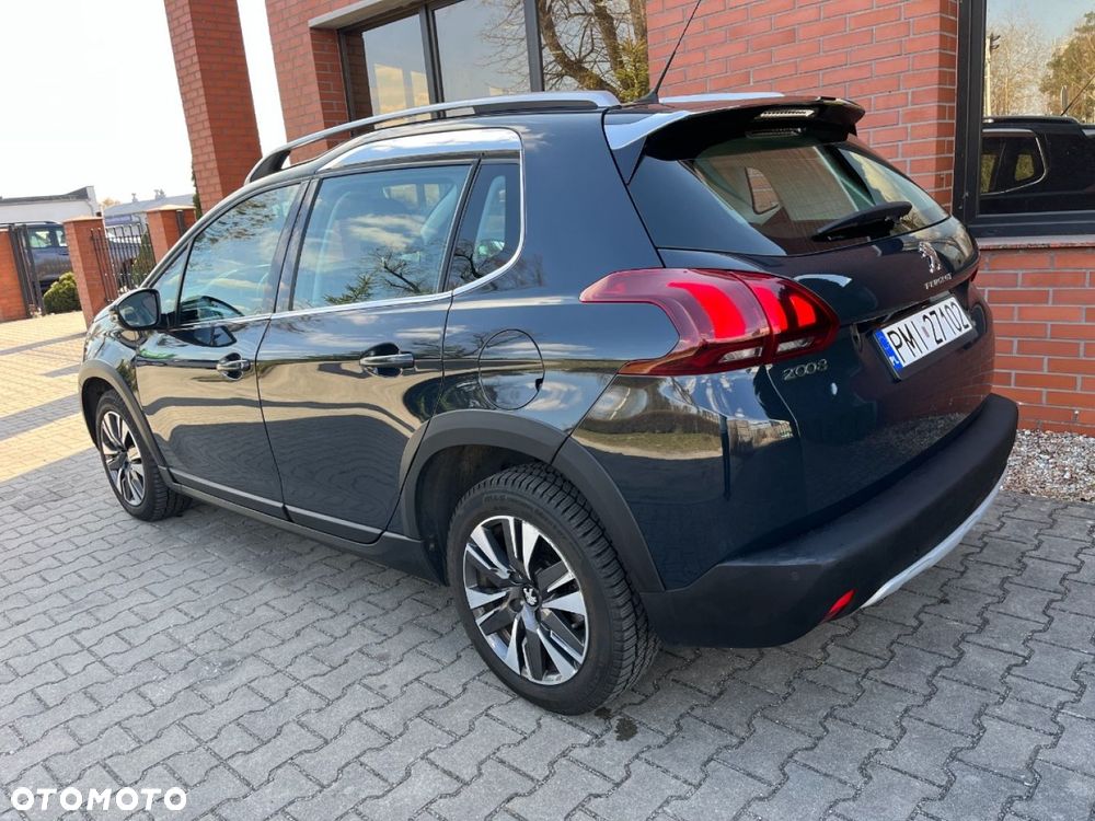 Peugeot 2008 1.2 Pure Tech GPF Allure S&S EAT6 - 3