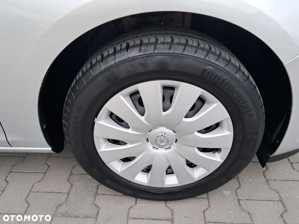 Opel Astra 1.6 Business EU6 - 28
