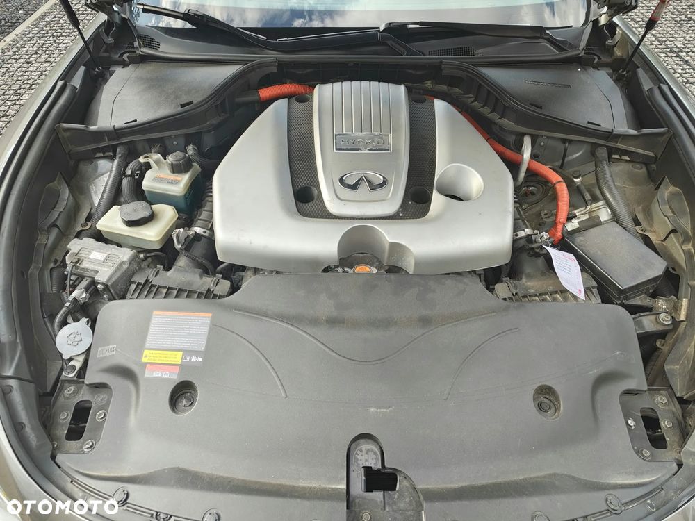 Infiniti M M35h GT - 21