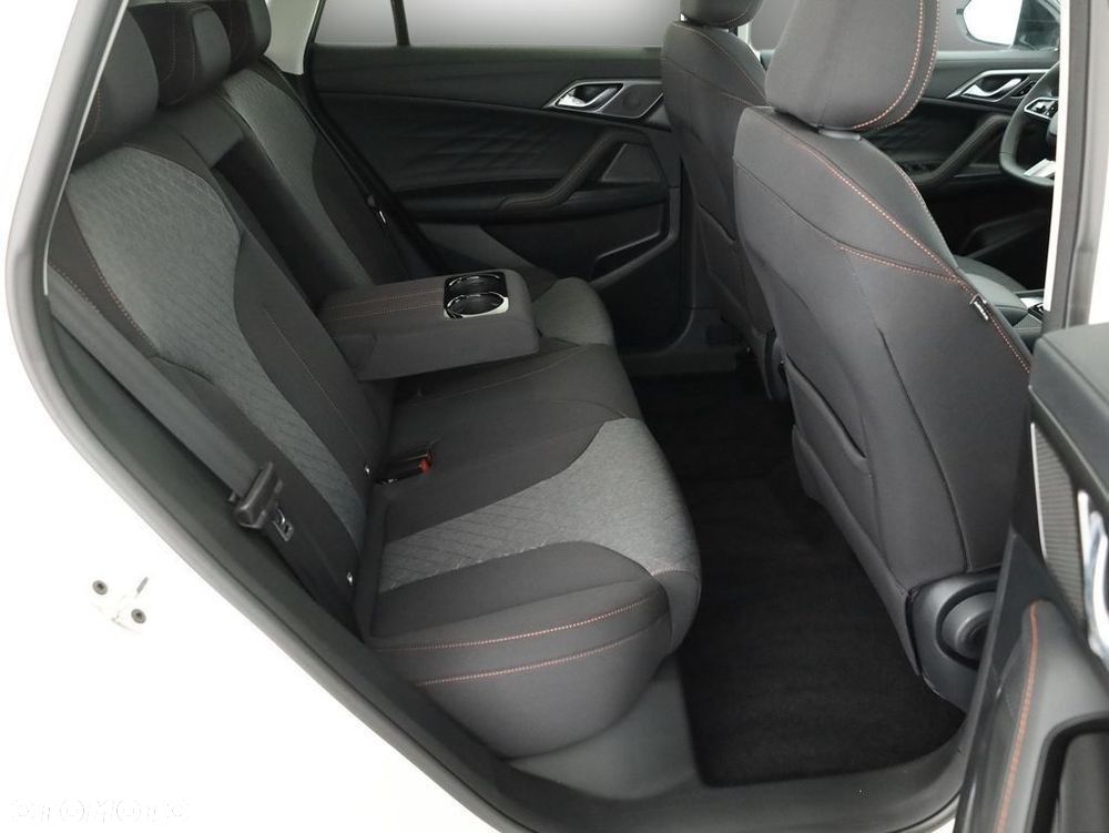 MG HS 1.5T HEV+ Excite - 11