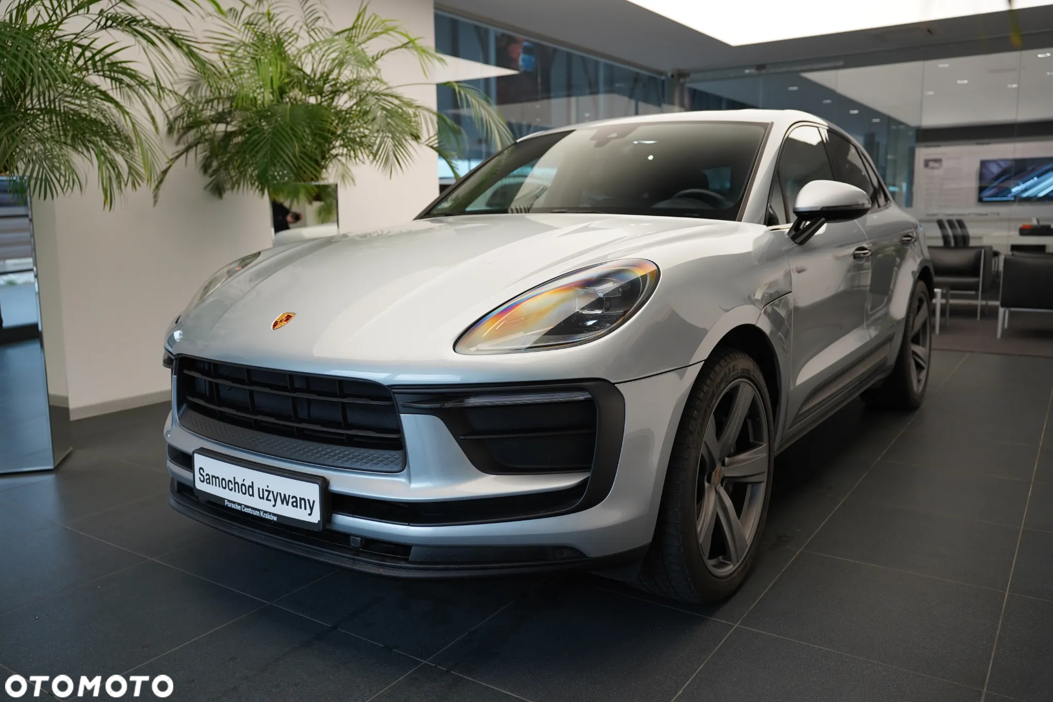 Porsche Macan Standard - 4