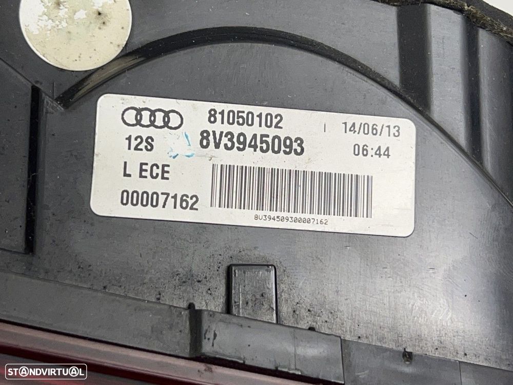 Farolim da mala Esq AUDI A3 (8V1, 8VK) 10.12 usado - 3