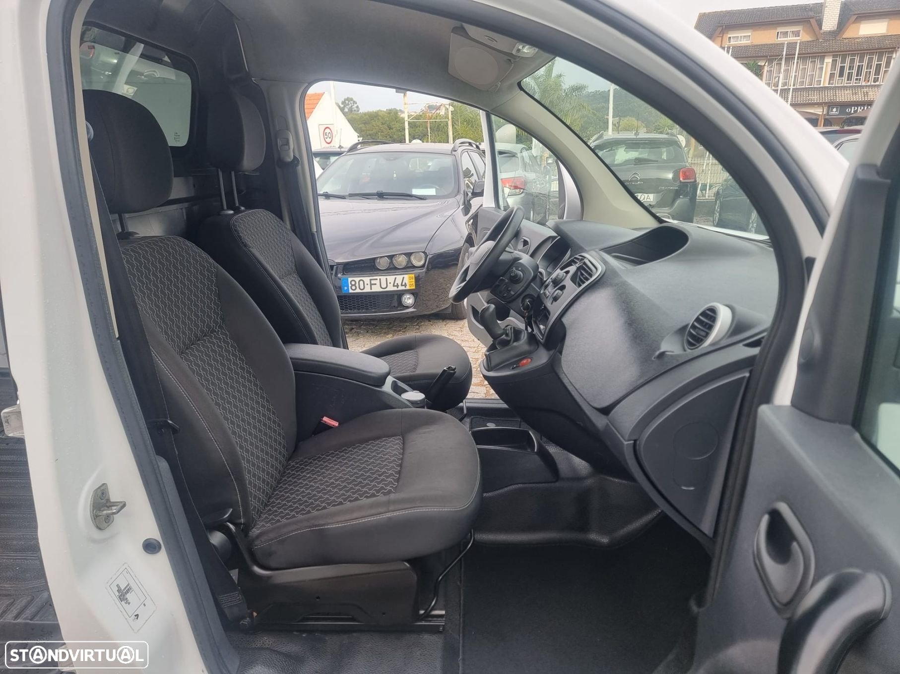 Renault Kangoo 1.5 dCi Compact Business - 10