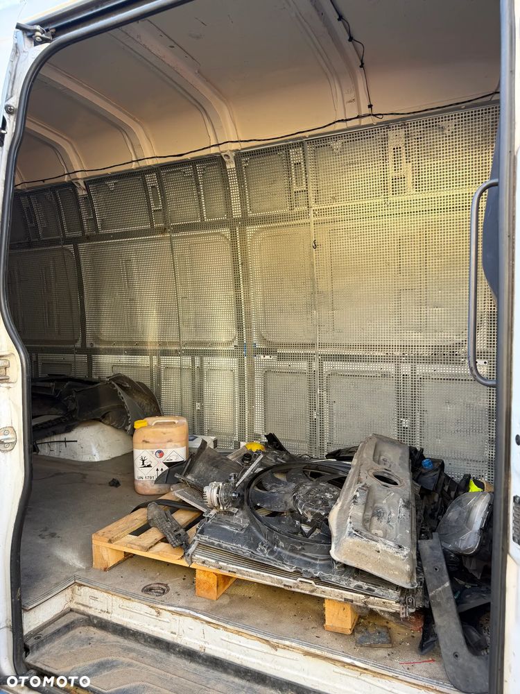 Mercedes-Benz Sprinter 519 CDI - 12