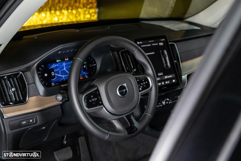 Volvo XC 90 2.0 T8 PHEV Plus Bright AWD - 28