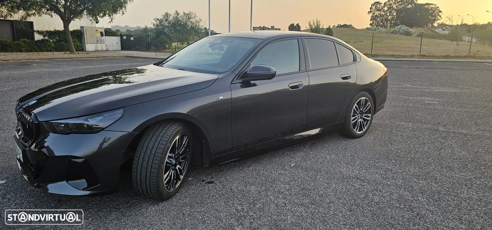 BMW i5 eDrive40 Pack Desportivo M Pro - 2