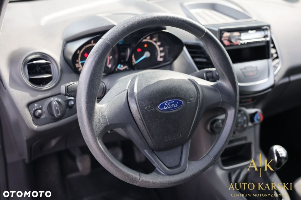 Ford Fiesta - 20