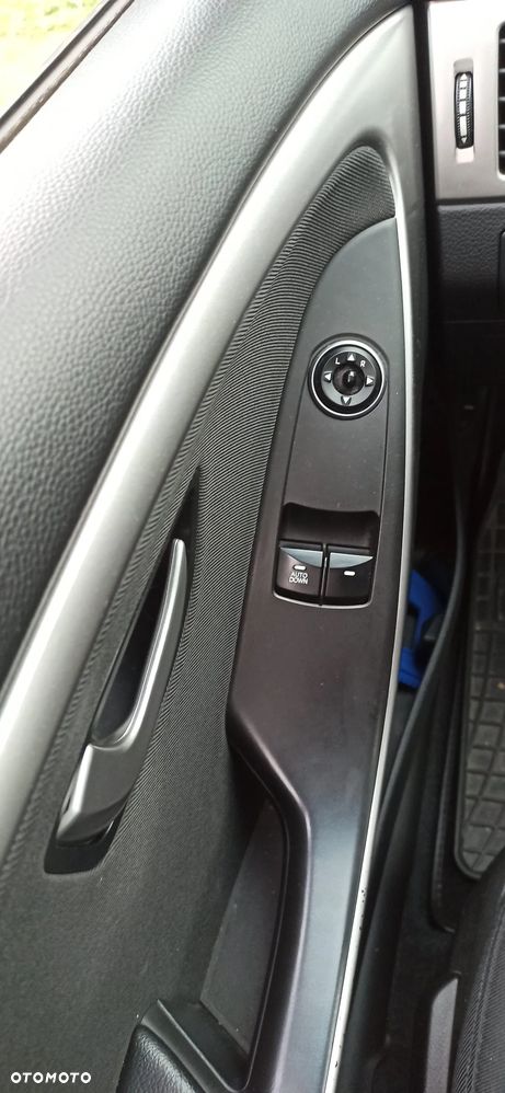 Hyundai i30 1.4 BlueDrive Comfort - 9