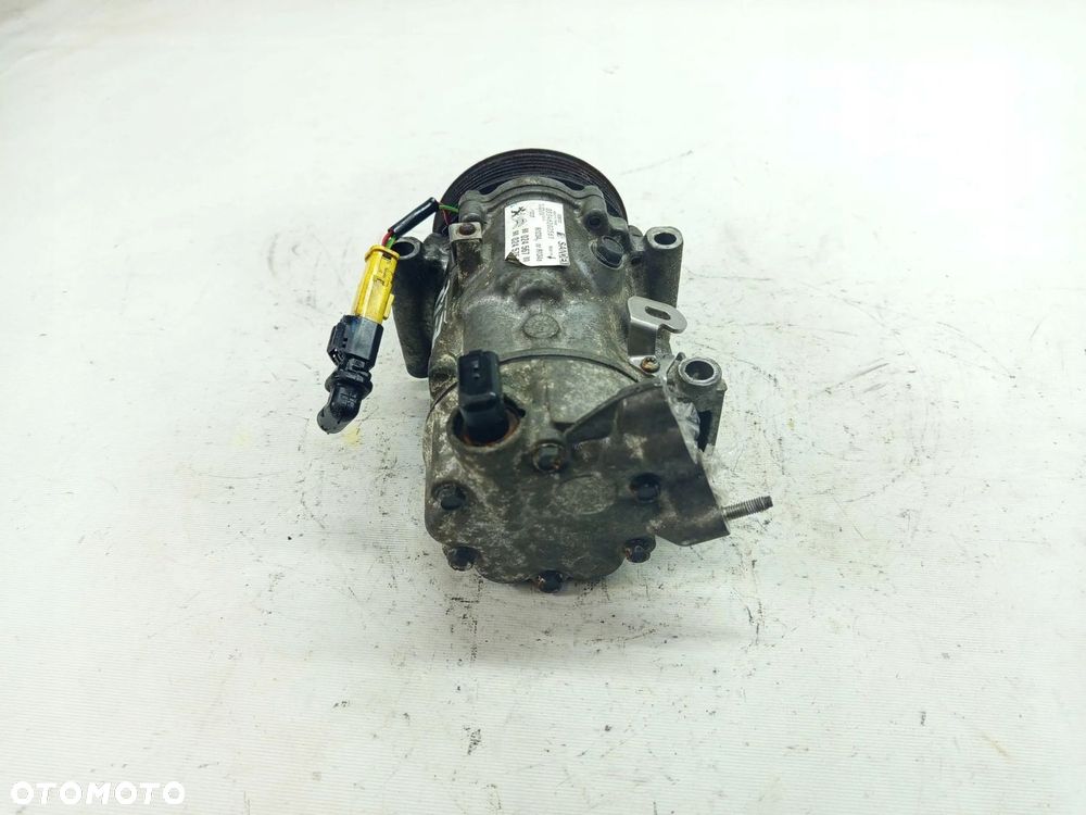 KOMPRESOR KLIMATYZACJI Citroen C4 DS4 DS3 Peugeot 308 5008 9802457680 - 6