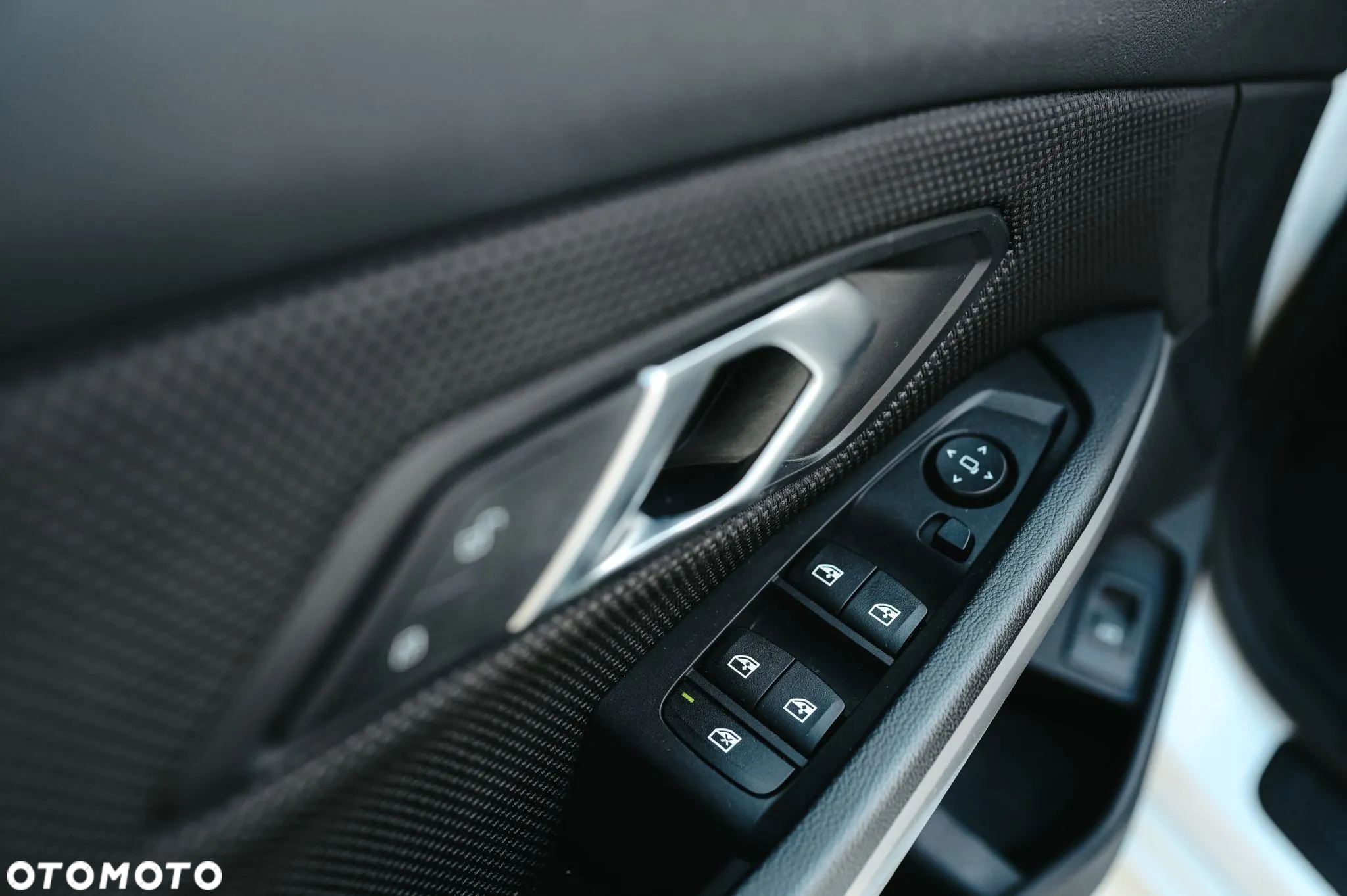 BMW Seria 3 318d Advantage - 26