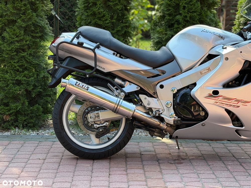 Kawasaki ZZR - 9