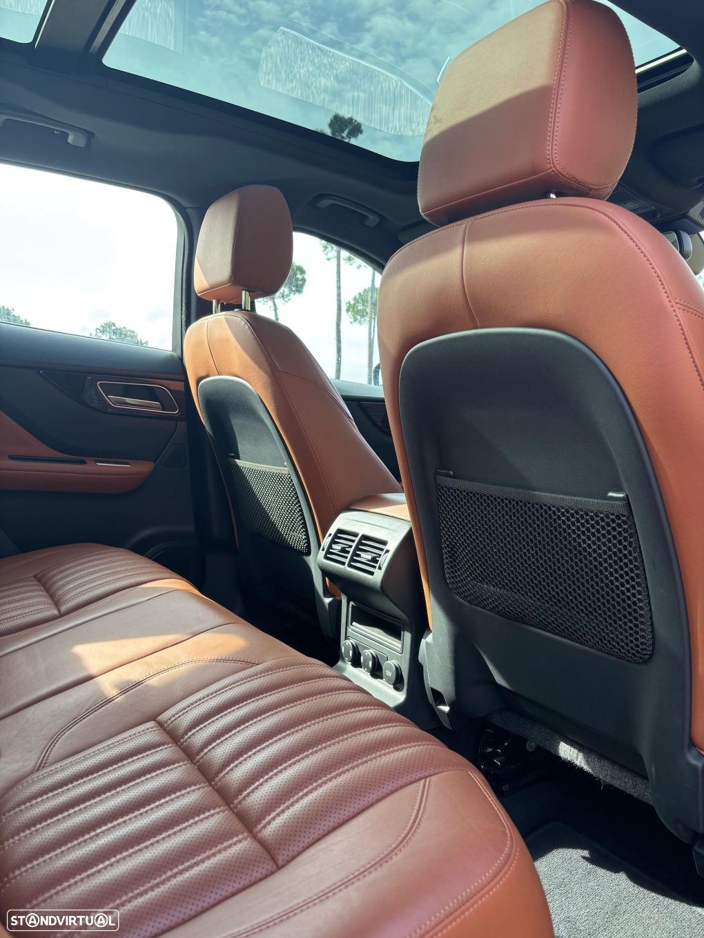 Jaguar F-Pace 20d AWD Aut. Portfolio - 18