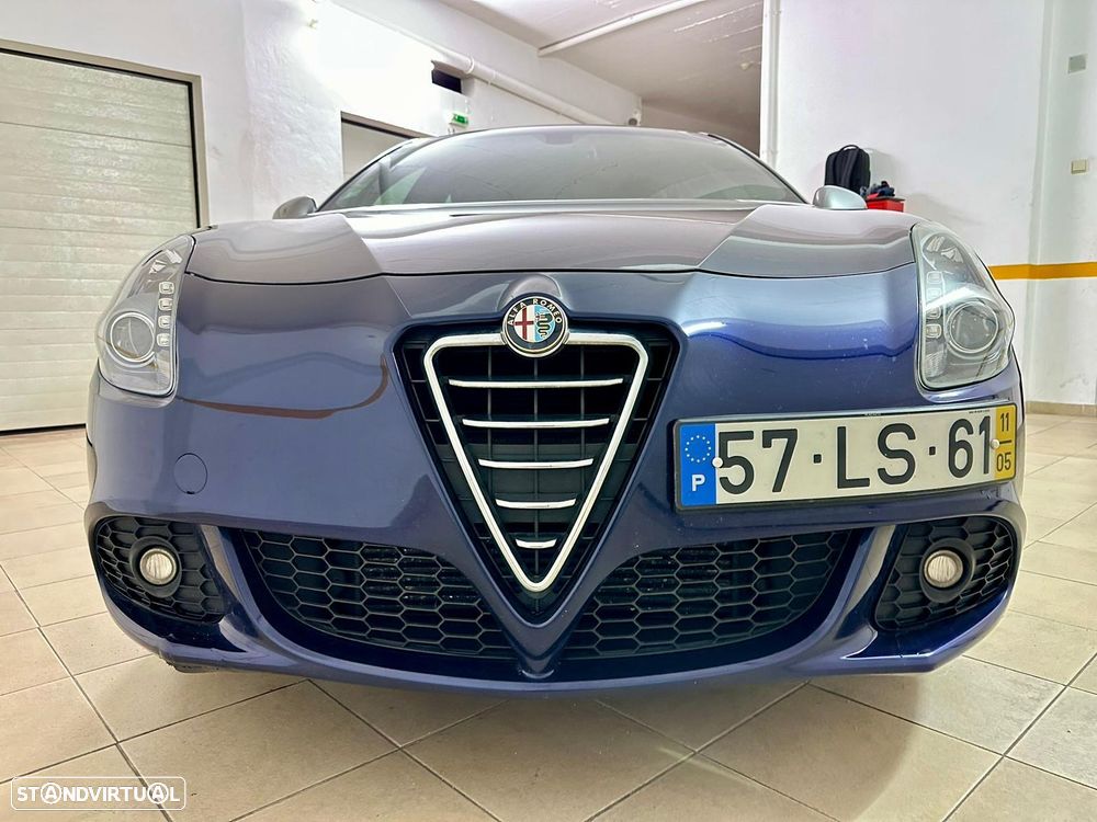 Alfa Romeo Giulietta 1.6 JTDM Distinctive - 8