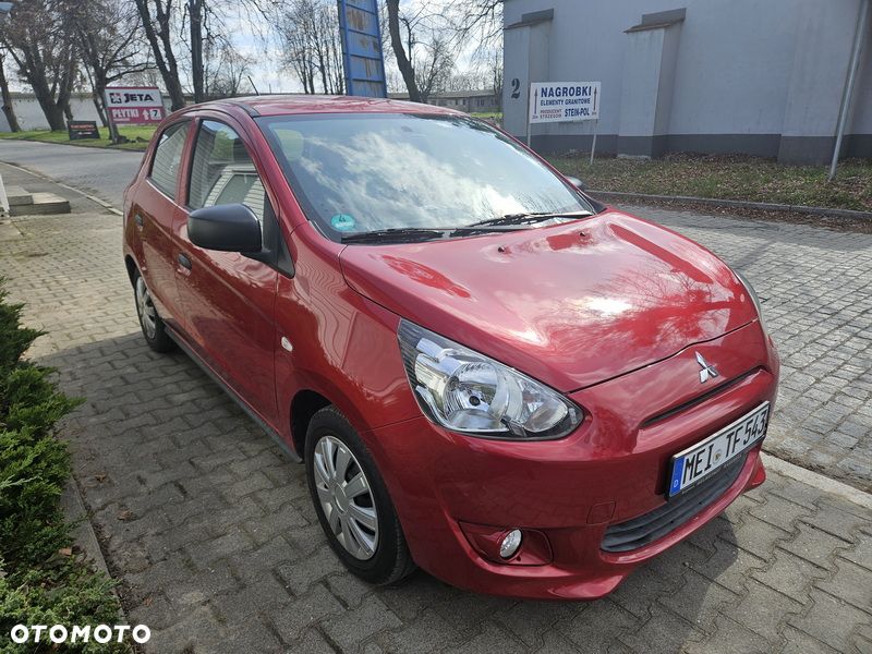 Mitsubishi Space Star - 10
