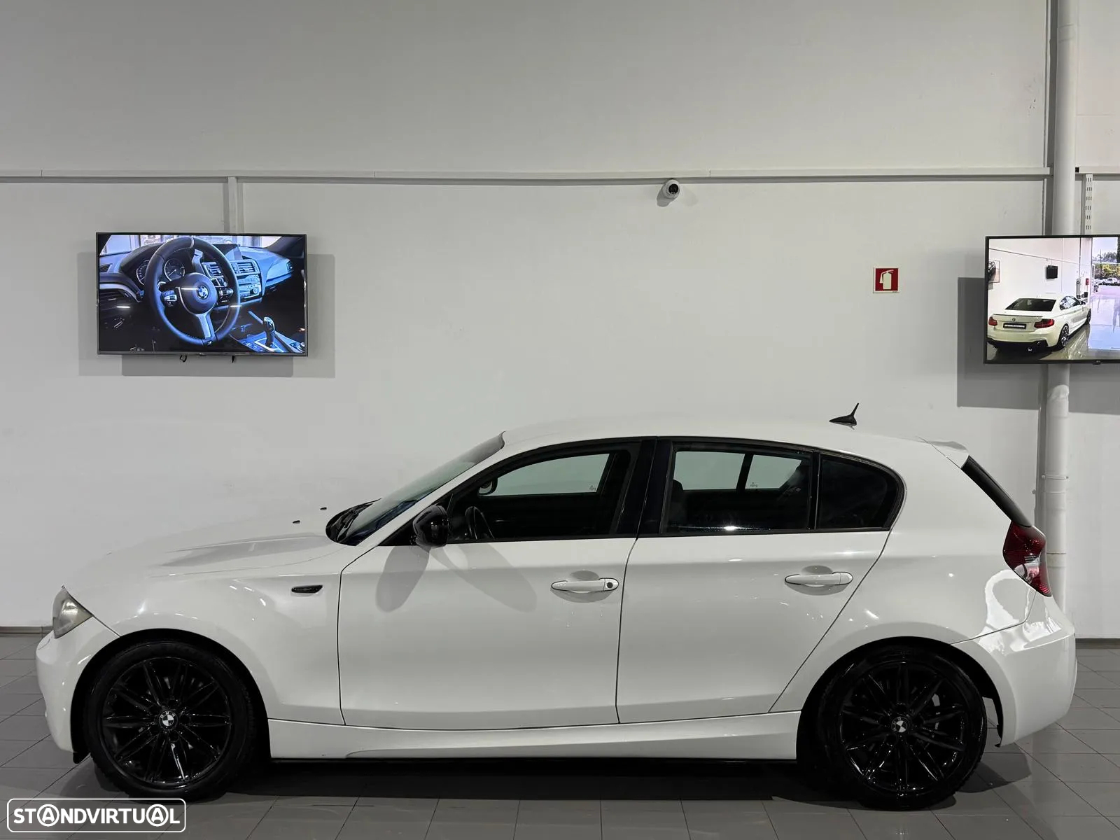 BMW 118 d - 16