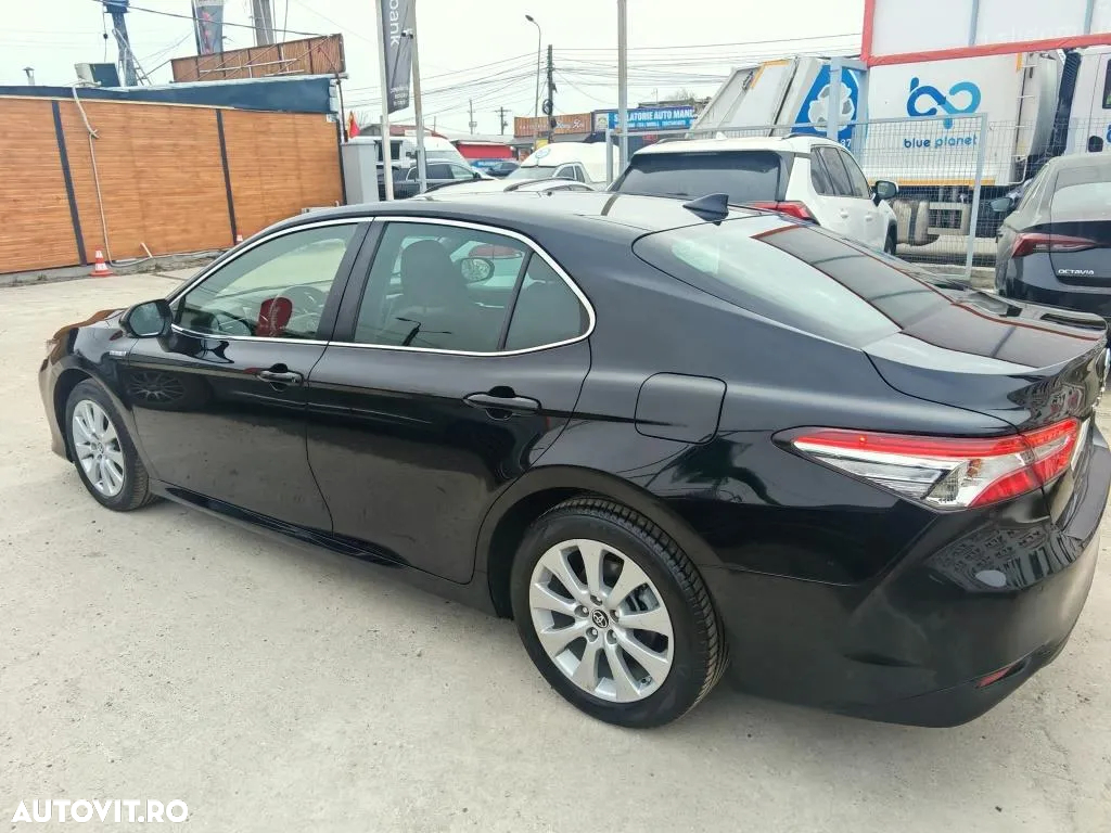 Toyota Camry 2.5 Hybrid Dynamic - 9