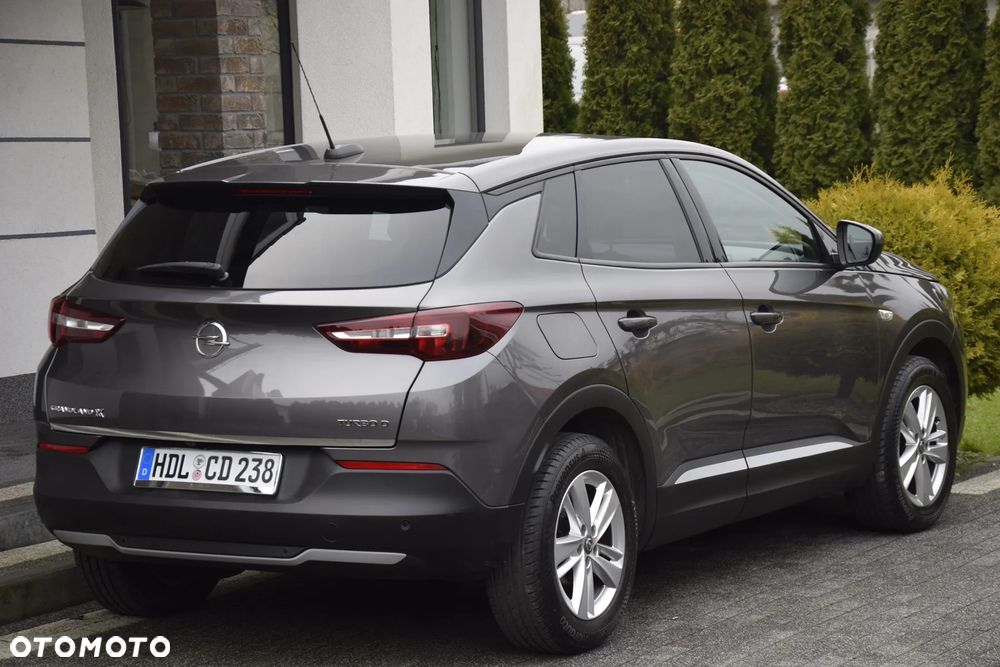 Opel Grandland X 1.6 D Start/Stop Business Edition - 4