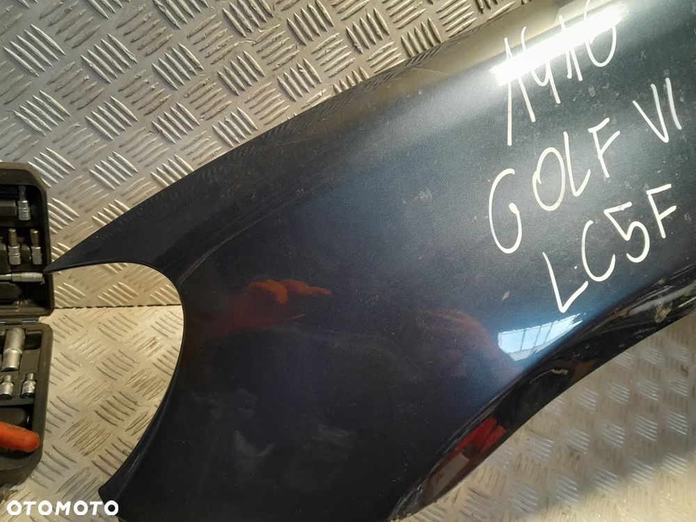 VW GOLF VI BŁOTNIK LEWY PRZEDNI LEWY PRZÓD KOLOR: LC5F - 3