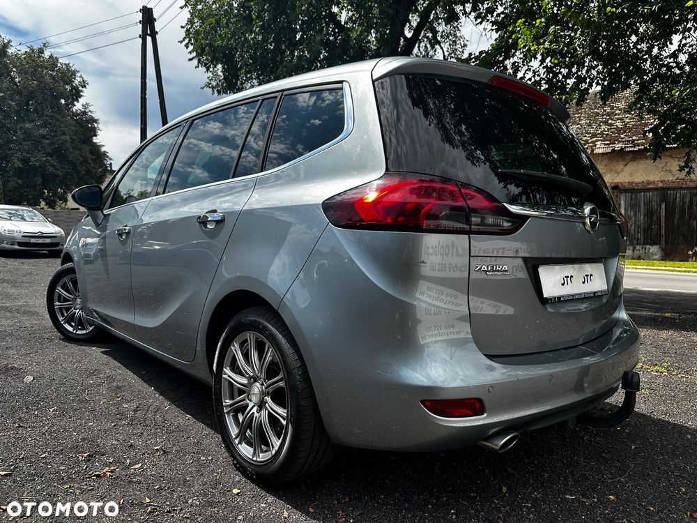 Opel Zafira - 9