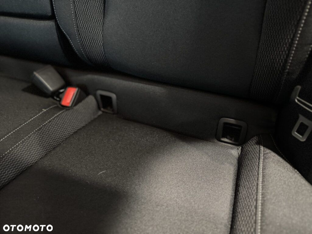 Skoda Karoq 1.5 TSI ACT Selection DSG - 23