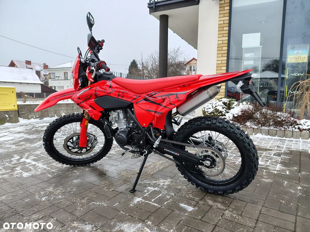 QJMOTOR COV 125X - 9