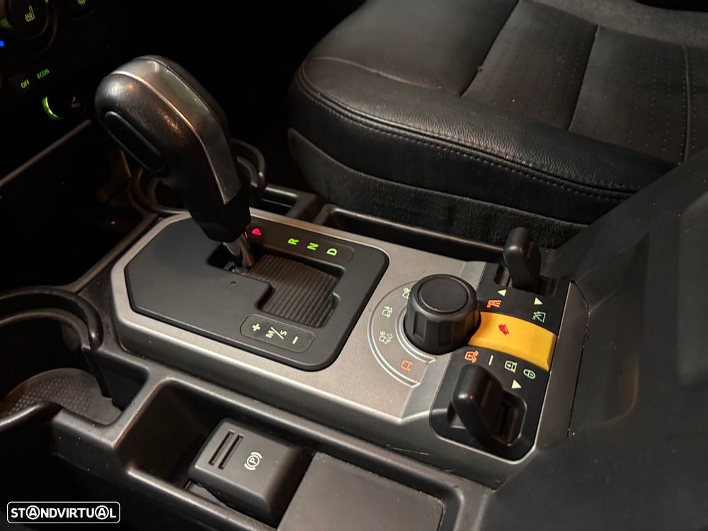 Land Rover Discovery TD V6 Aut. HSE - 9