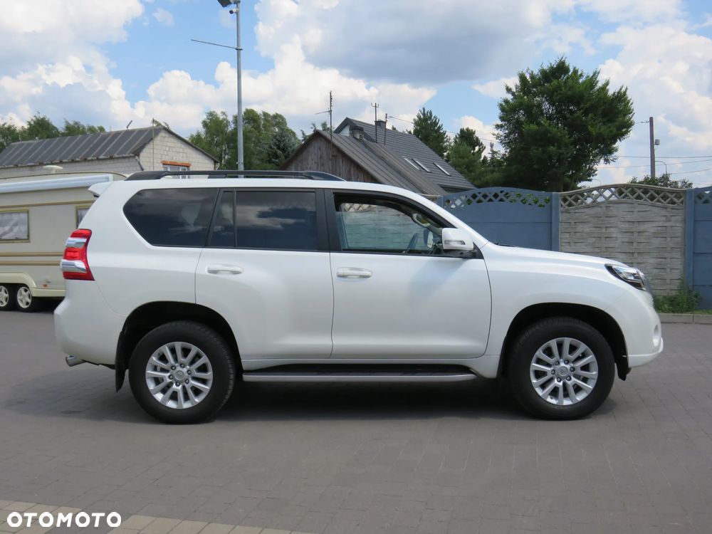Toyota Land Cruiser LC 2.8 D-4D Invincible - 12